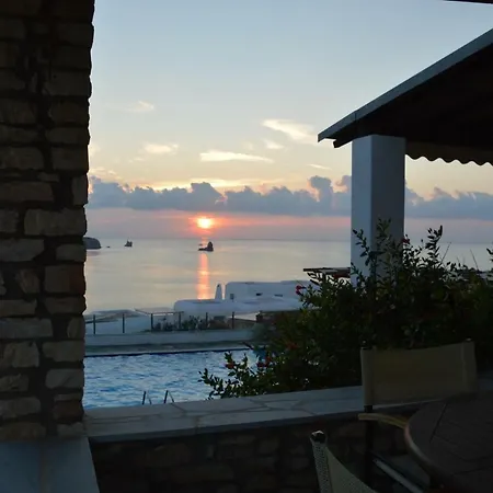 Agia Irini Sunset Holiday home *